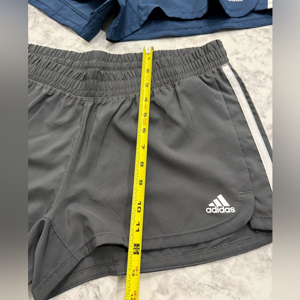 Adidas Primegreen 2 Womens Size Large Gray & Navy Running Gym Shorts Aeroready - Picture 5 of 13